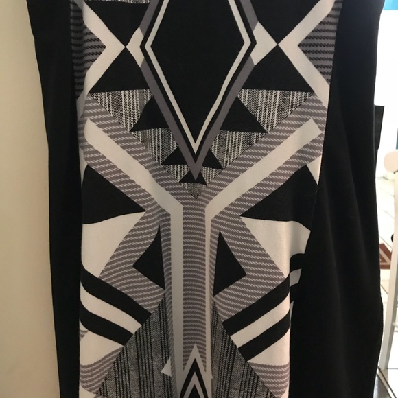 NWOT Express Aztec Racerback Dress - Picture 4 of 5